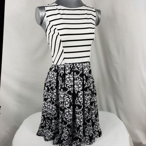 Xhilaration Midi Stripped Dress